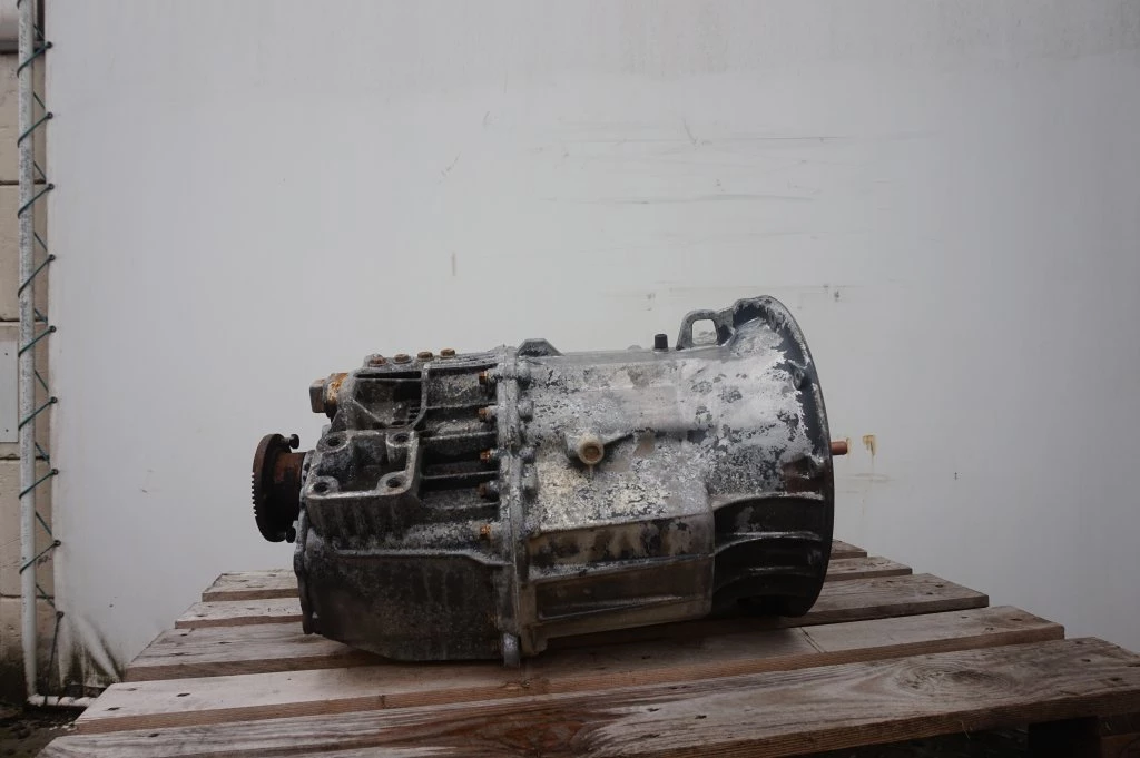 Mercedes-Benz 1998 - G6-60 VARIO image 3