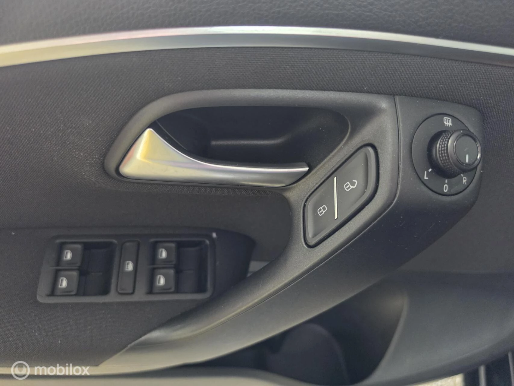 Volkswagen Polo 2015 - 1.2 TSI Comfortline 61000 KM afbeelding 19