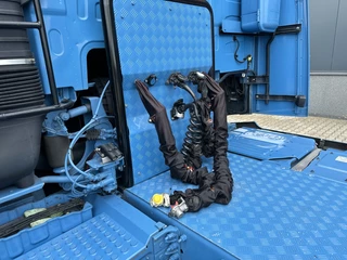Volvo FH 2021 - 500 FH 500 Globetrotter / NEW MODEL / FULL AIR / TURBO COMPOUND / SHOW TRUCK / SPECIAL INTERIOR bild 39