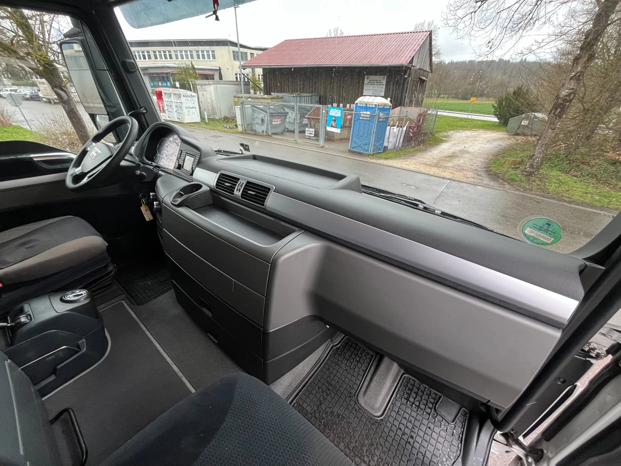MAN TGX 2013 - 26.480 6x2 FLL *Chassis *Nebenantrieb *ALCOA *Intarder *Vollluft image 29