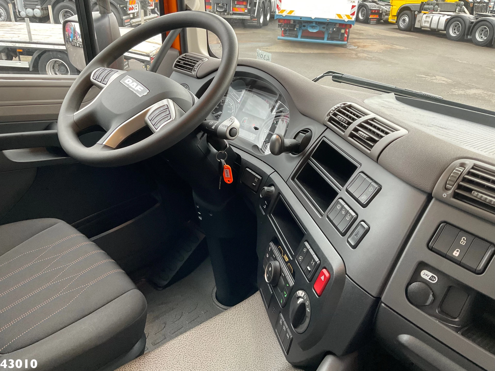DAF FAQ CF 430 VDL 30 Ton haakarmsysteem 2023 image 11