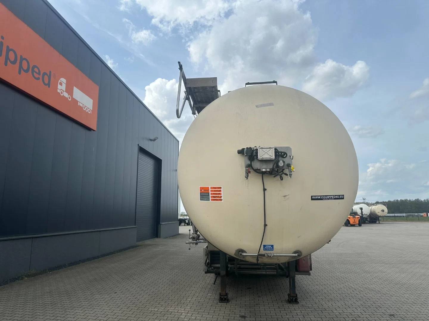 Feldbinder 1998 - LEBENSMITTEL / LEVENSMIDDELEN / FOOD / 33.500L / 3-COMP / PUMPE / LIFTACHSE imagem 10