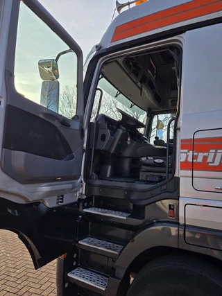 Mercedes-Benz Actros 2006 - 1844 Megaspace Euro 5 Original Dutch Truck image 5