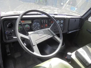 Volvo N 10 1989 - 6X6 L + FASSI 3X IN STOCK afbeelding 13