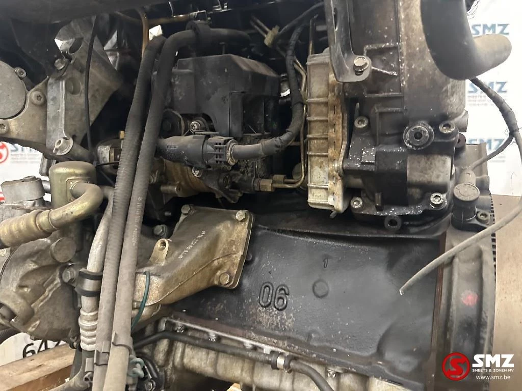 Mercedes-Benz - Occ Motor Mercedes OM604912 obrázek 6