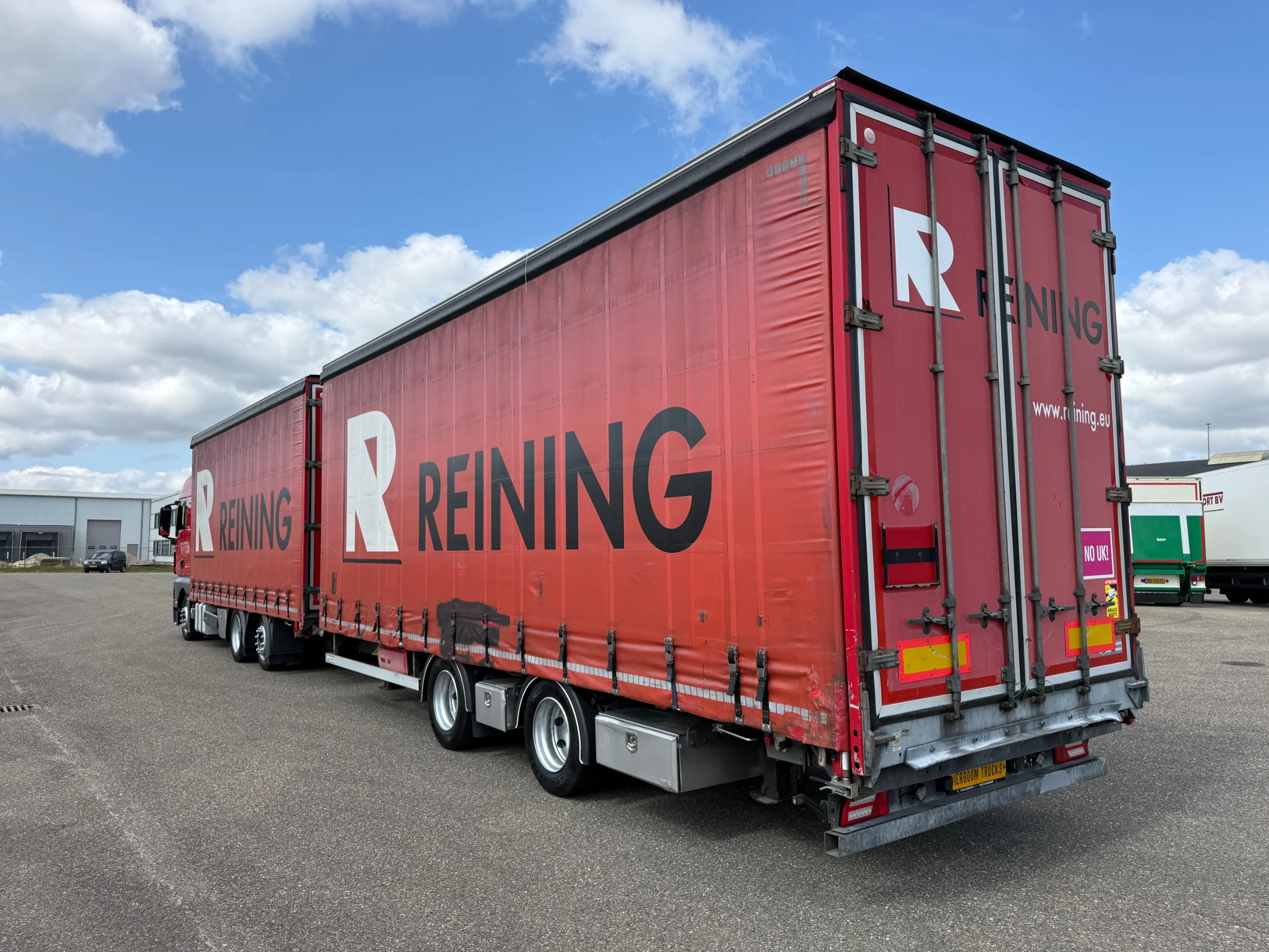 MAN TGX 2016 - 24.400 TGX 24.400 6X2 Komplett mit Anhanger 115m3 afbeelding 3