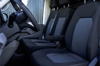 Volkswagen Crafter 2024 - 2.0 TDI L3H3 Trendline | Facelift | 140PK | Carplay | Navi | Cruise | Airco | Trekhaak obrazek 12