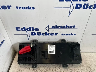 Renault N/A - 22619991 / 742193524 / 7422619991 / 7422821376 / 7423762551 FUSE BOX zdjecie 2
