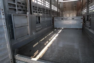 Pezzaioli N/A 2002 - RBA 31 - Cattle transport obrazek 27