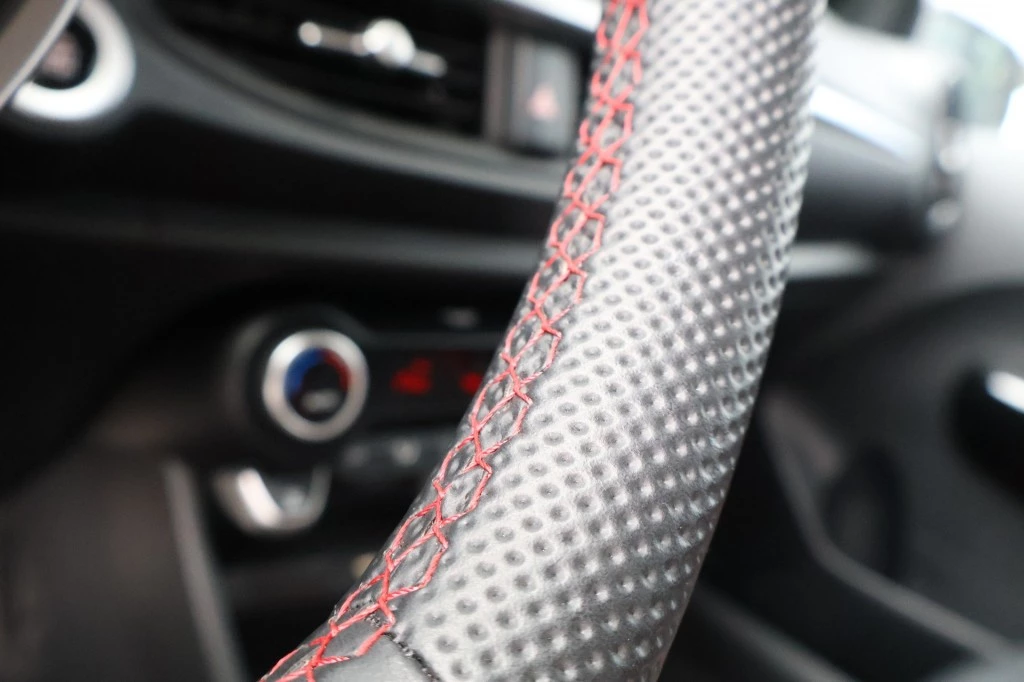 Kia Picanto 2024 - 1.2 Automaat GT-LINE / LED verlichting / Apple Carplay afbeelding 27
