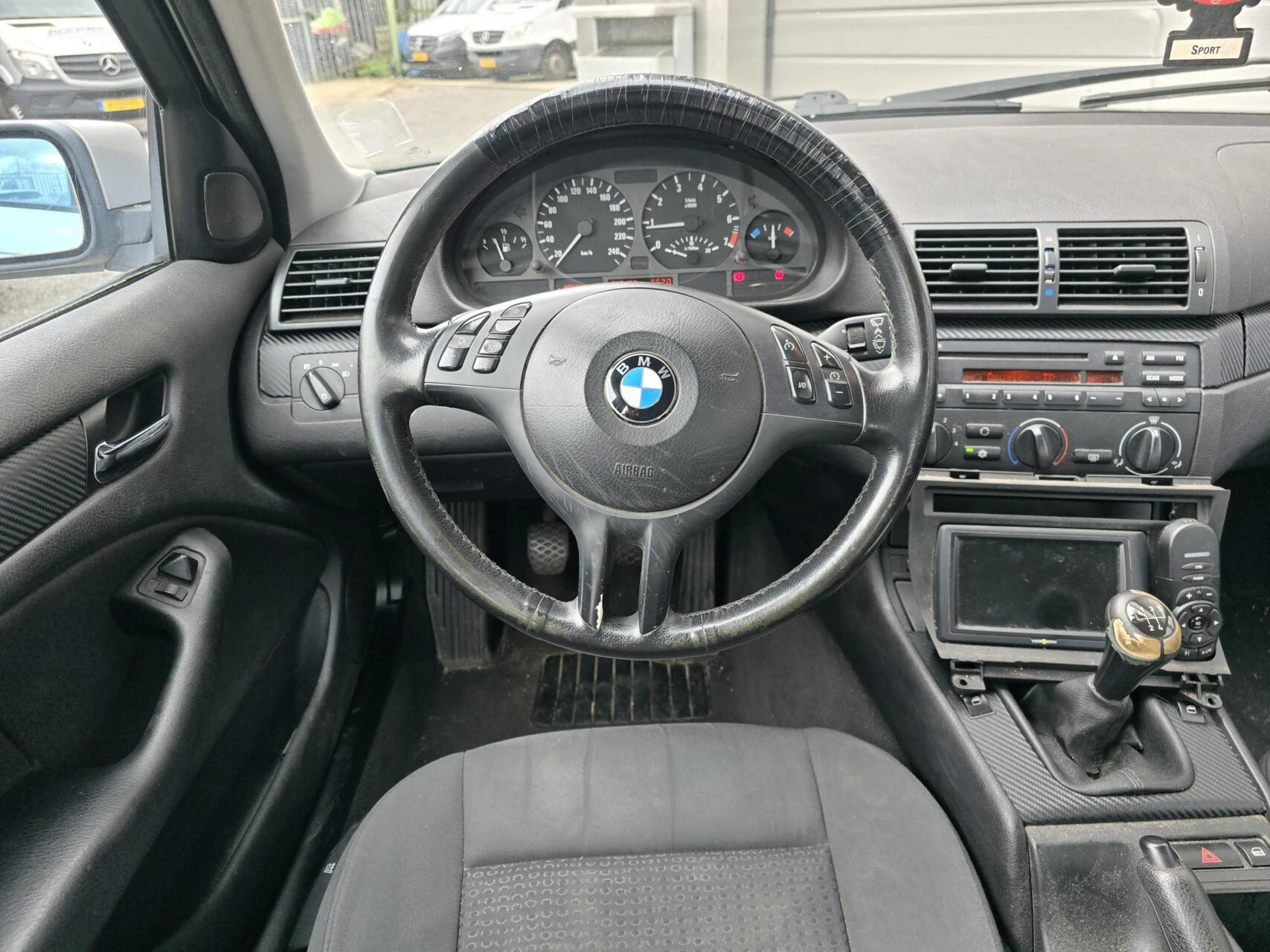 BMW 3 Serie 2004 - 316i Special Executive APK tot 07-2027 afbeelding 11