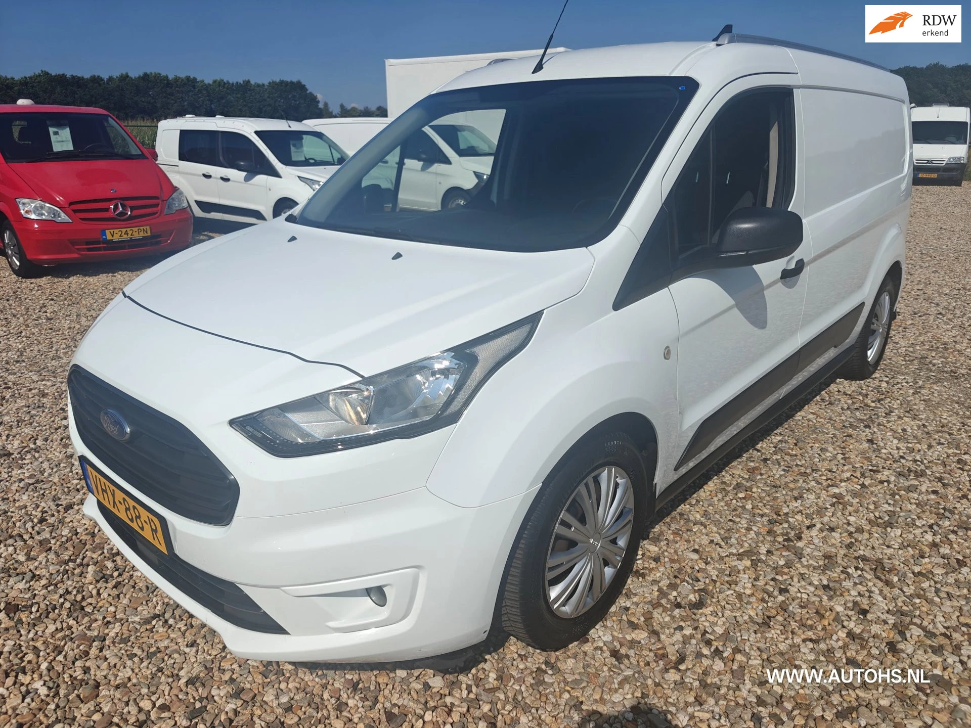 Ford Transit Connect 2021 - 1.5 EcoBlue L2, Automaat , lange uitvoering , Euro 6 , 1e eig. Distributie. vv , + werkplaats inrichting afbeelding 1