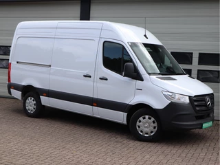 Mercedes-Benz eSprinter 2025 - 320 81kWh L2H2 - Trekhaak - Cruise - MBUX - 2025 obrazek 5