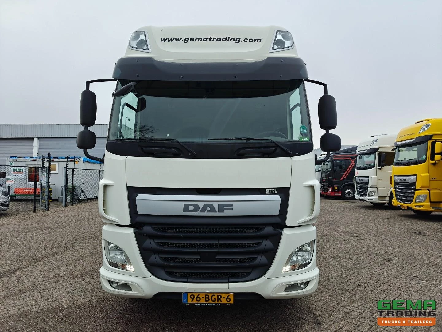 DAF CF 370 FA 2015 zdjęcie 9