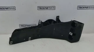 Mercedes-Benz - Body & Chassis Parts Luchtfilterhuis steun MB imagem 1 miniatura