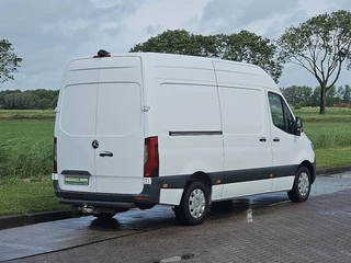 Mercedes-Benz Sprinter 2022 - 317 obrazek 3