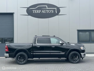 Dodge Ram 1500 2022 - 4X4 5.7 V8 4x4 Crew Cab Limited изображение 2
