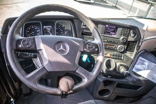 Mercedes-Benz Actros 2015 - 1848 LS obrazek 9
