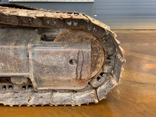 Komatsu HB215LC-1 HB 2012 - N/A image 16