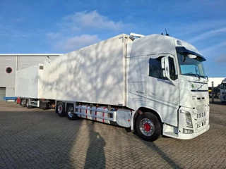 Volvo FH 2021 - FH4-500 / RETARDER / I-SAVE / XL / VEB+ / I-PARKCOOL / ACC / LWDS / 2XTHERMOKING UT1200 / 2X ON STOCK / EURO-6 / 2021 image 2