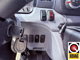 Mitsubishi Canter 2012 - 3C13 3.0 DI 385 Oprijwagen met AIRCO obrazek 17