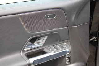 Mercedes-Benz GLB 2020 - 200 AUT7 Advantage WIDESCREEN DISTRONIC SFEER KEY-LESS GO TREKHAAK zdjecie 18