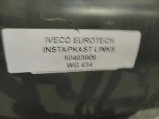 Iveco EuroTech - 50403909 INSTAPKAST LINKS obrázek 2 náhled