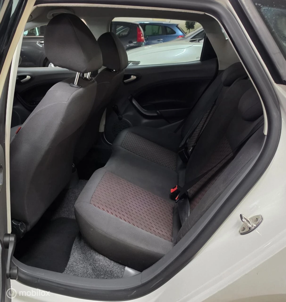 SEAT Ibiza 2010 - 1.2 Club Armin Approved afbeelding 15