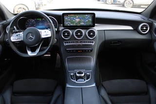 Mercedes-Benz C-Class 2020 - Estate 300e AUT9 AMG Limited NIGHT PAKKET SFEER VIRTUAL NAVI CAMERA NL AUTO zdjęcie 2 miniatura