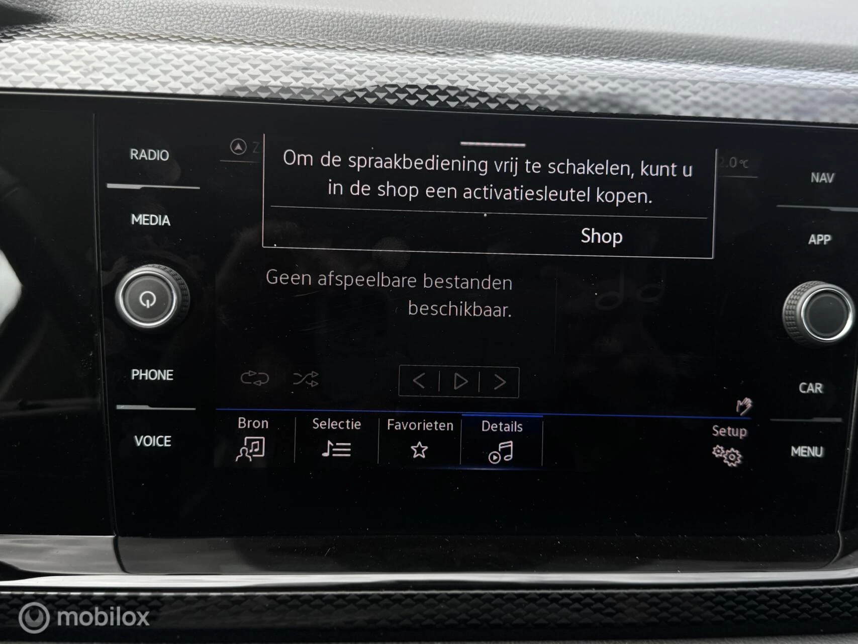 Volkswagen Polo 2022 - 1.0 TSI Life Business APPLE CAR PDC 62KM afbeelding 25