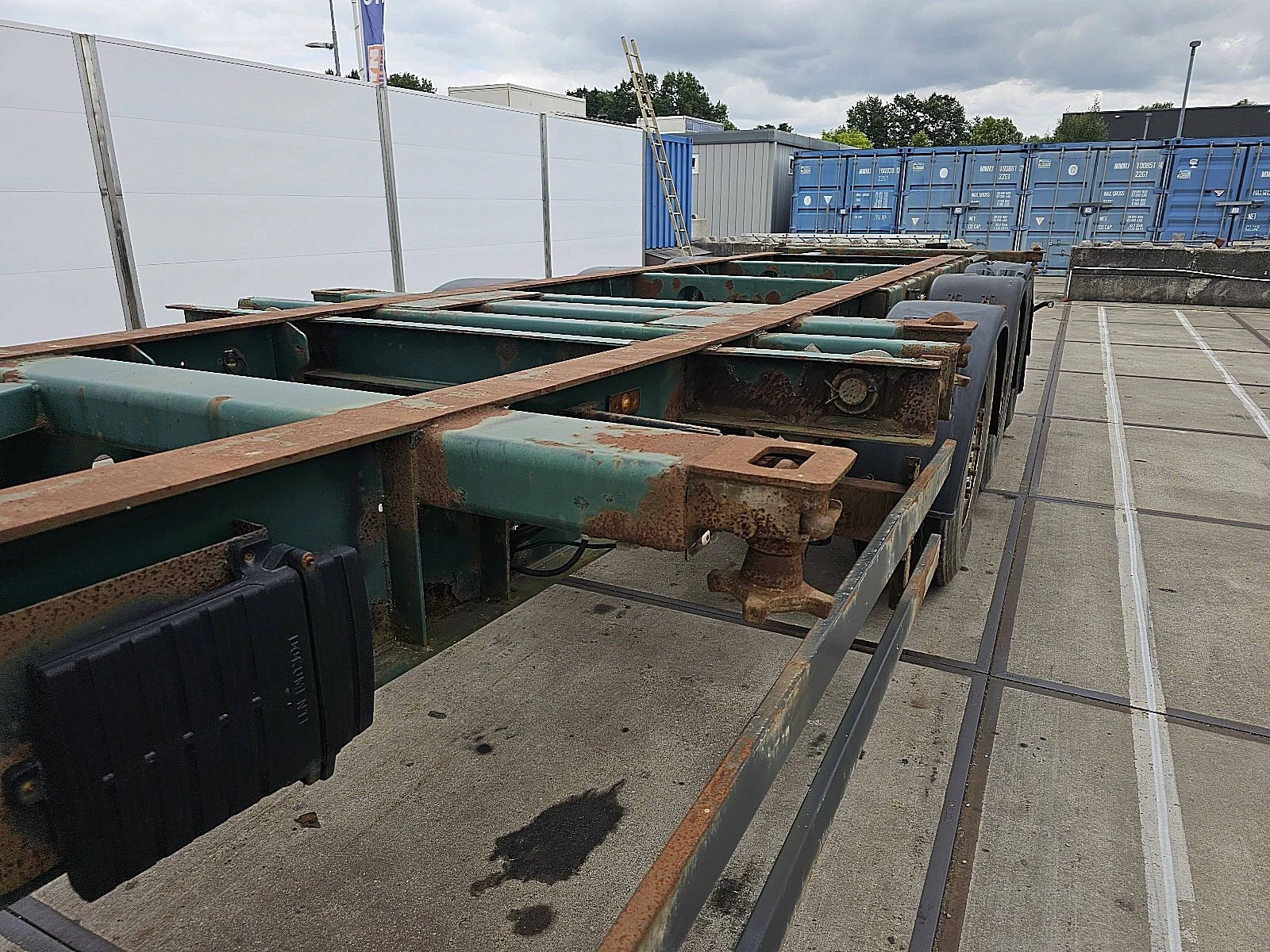 Schmitz Cargobull 2002 - SCF 24 G image 9