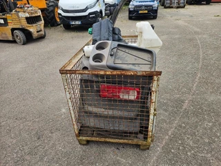 MAN Bak met vrachtwagen onderdelen - N/A zdjecie 12
