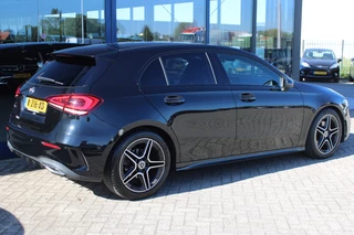 Mercedes-Benz A-Class 2021 - 180 AUT7 AMG LINE NIGHT PAKKET SFEER WIDESCREEN NL AUTO imagem 5