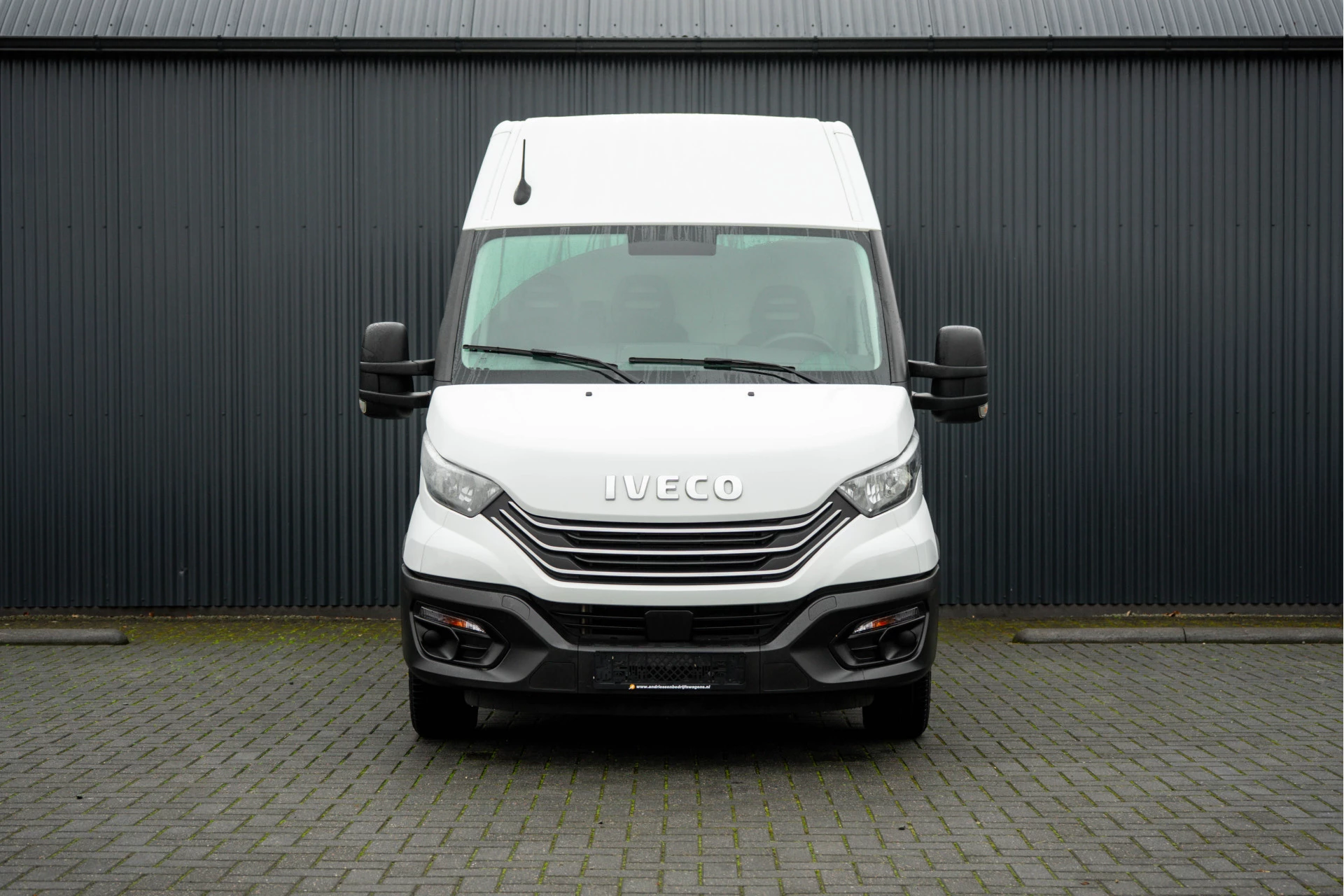 Iveco Daily 2023 - **35S14V L2H2 | 140PK | 3.5T Trekgewicht | Cruise | Climate** image 3