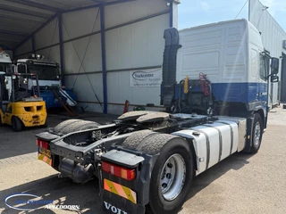 Volvo FM 410 4X2 2010 - N/A zdjecie 2