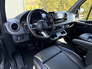 Mercedes-Benz Sprinter 2024 - 319 CDI 191 PK 4x4 AUTOMAAT FACELIFT BPM VRIJ !! / 9G-TRONIC / L3H2 / STUUR EN STOELVERWARMING / 2.8 TONS TREKHAAK / CAMERA / ADAPTIVE CRUISE / AIRCO......... ZEER COMPLEET !! obrazek 9