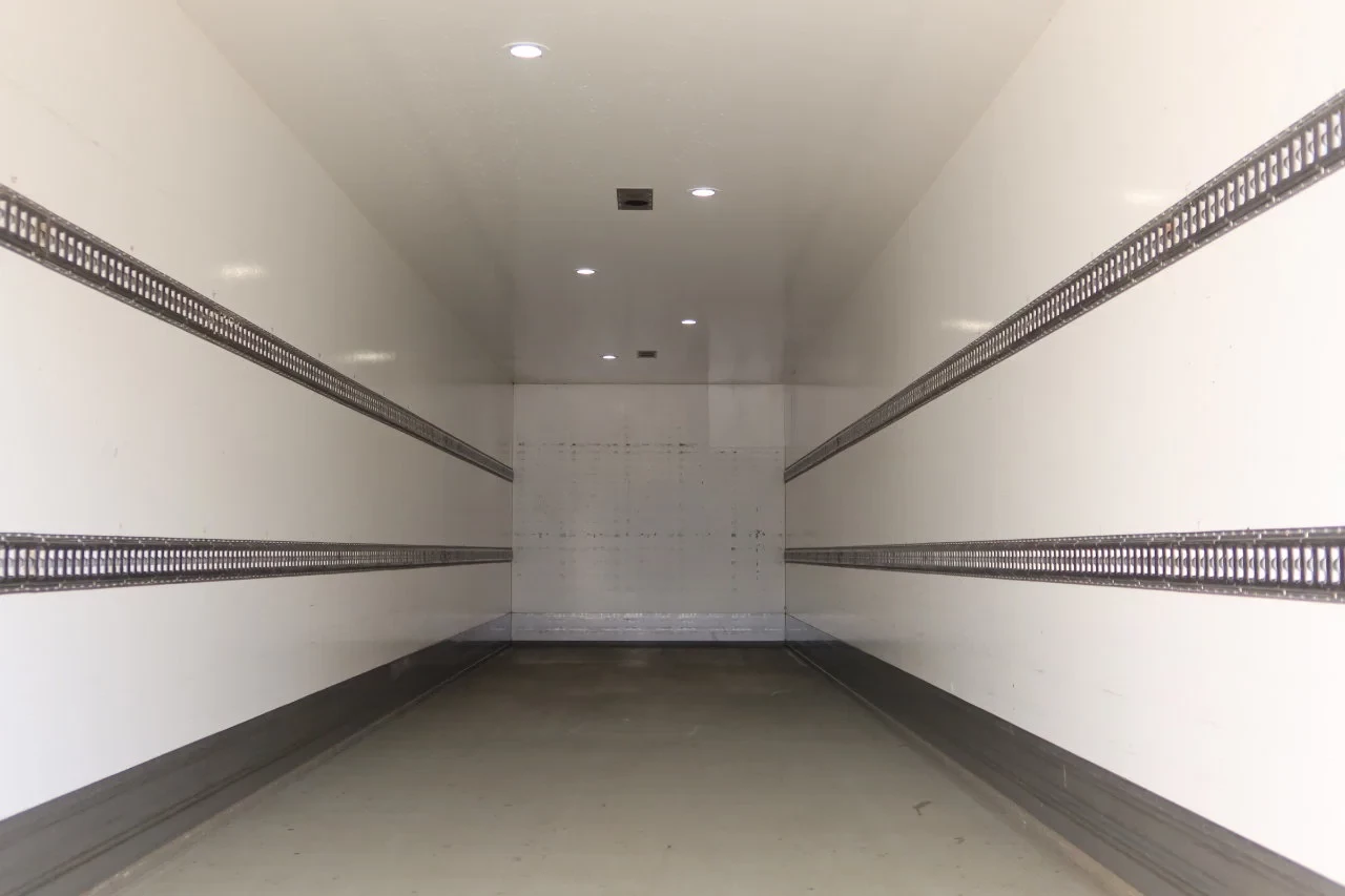 HEIWO TGM 15.290 2020 - Trekker + Heiwo city trailer geïsoleerd + klep 2500 kg afbeelding 22
