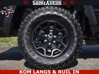Dodge Ram Pick-Up 2023 - TRX BLACK OPS HELLCAT | 6.2 V8 712PK SUPERCHARGER | FULLY LOADED | CARBON | BLACK ON BLACK | obrazek 61
