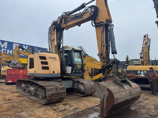 Liebherr N/A 2015 - R926 compact FULL OPTION zdjecie 7