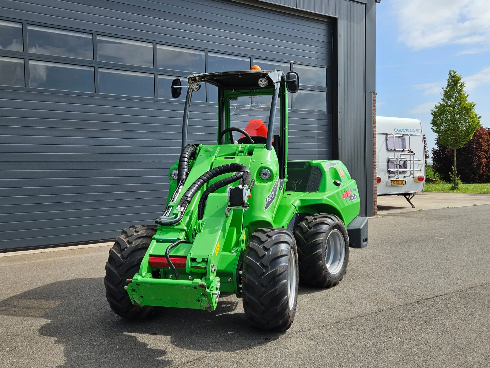 Avant 2025 - 755i TDL+ Mini-shovel afbeelding 7