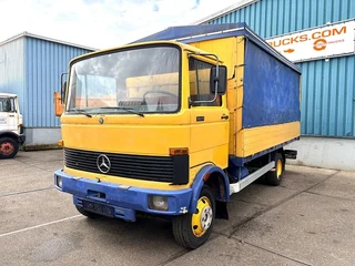 Mercedes-Benz LP 813 1980 - D WITH TENT BOX (MANUAL GEARBOX / FULL STEEL SUSPENSION / LOADING PLATFORM / ALUMINIUM SIDE BORDS) te koop