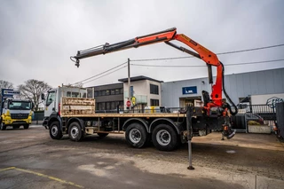 Renault N/A 2004 - KERAX 370 + PALFINGER 15T/M+2EXT. image 2