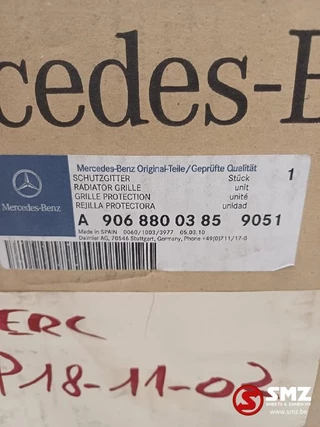 Mercedes-Benz N/A - Radiator grille mercedes obrazek 4