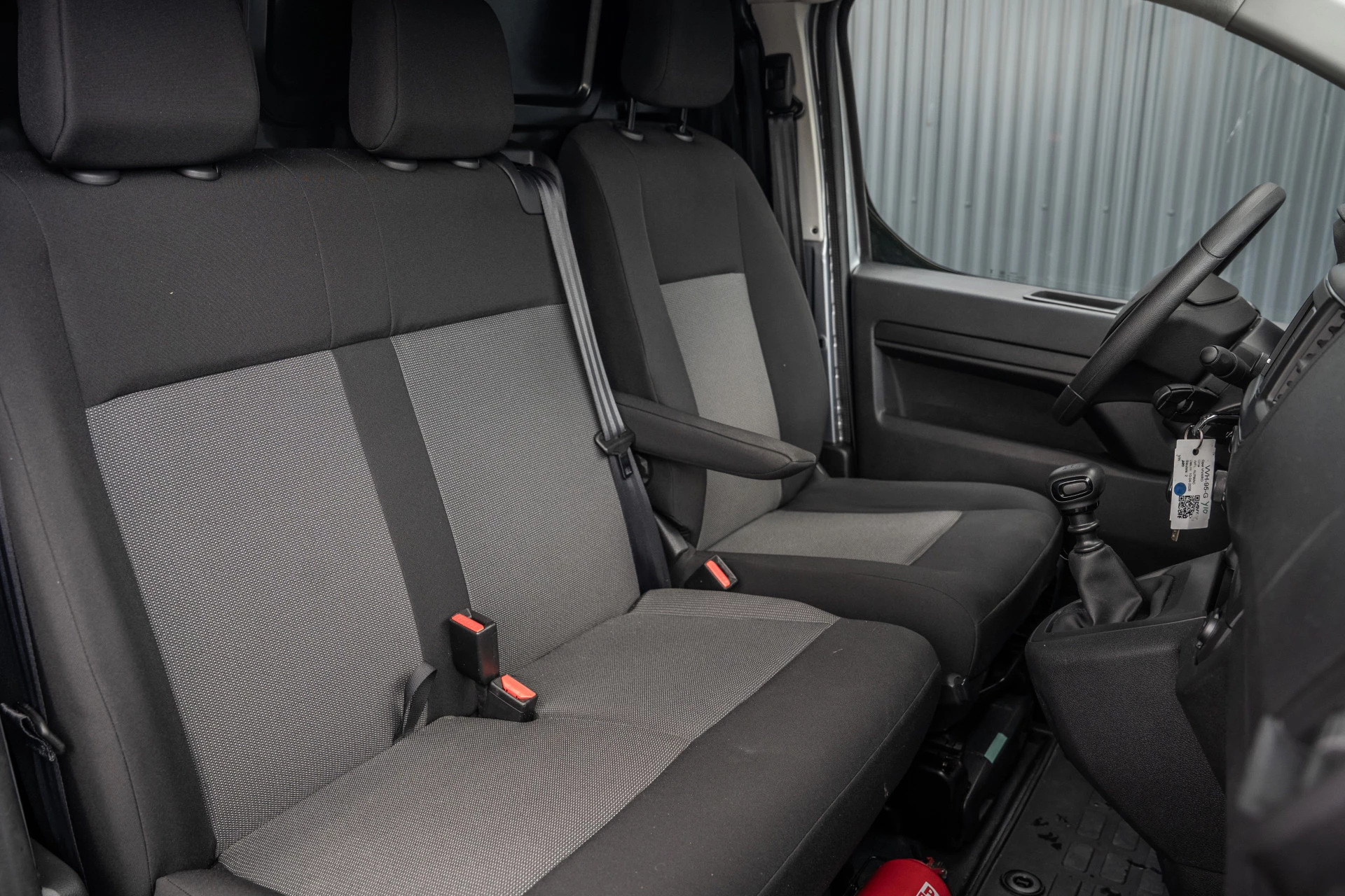 Opel Vivaro 2023 - 2.0 | 145 PK | L3H1 | Camera | Carplay | Cruise | Airco | Parkeersensoren | 3-Zits Bild 13