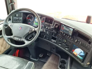 Scania T 2016 - T520 V8 6x2 - AJK Hooklift - New BUFFL interior - Retarder - Full air - Show truck zdjecie 37