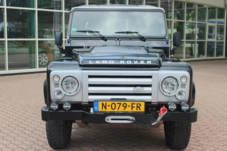 Land Rover Defender 2009 - 2.4 TD 90 SW SVX 60th Anniversary afbeelding 2 miniatuur
