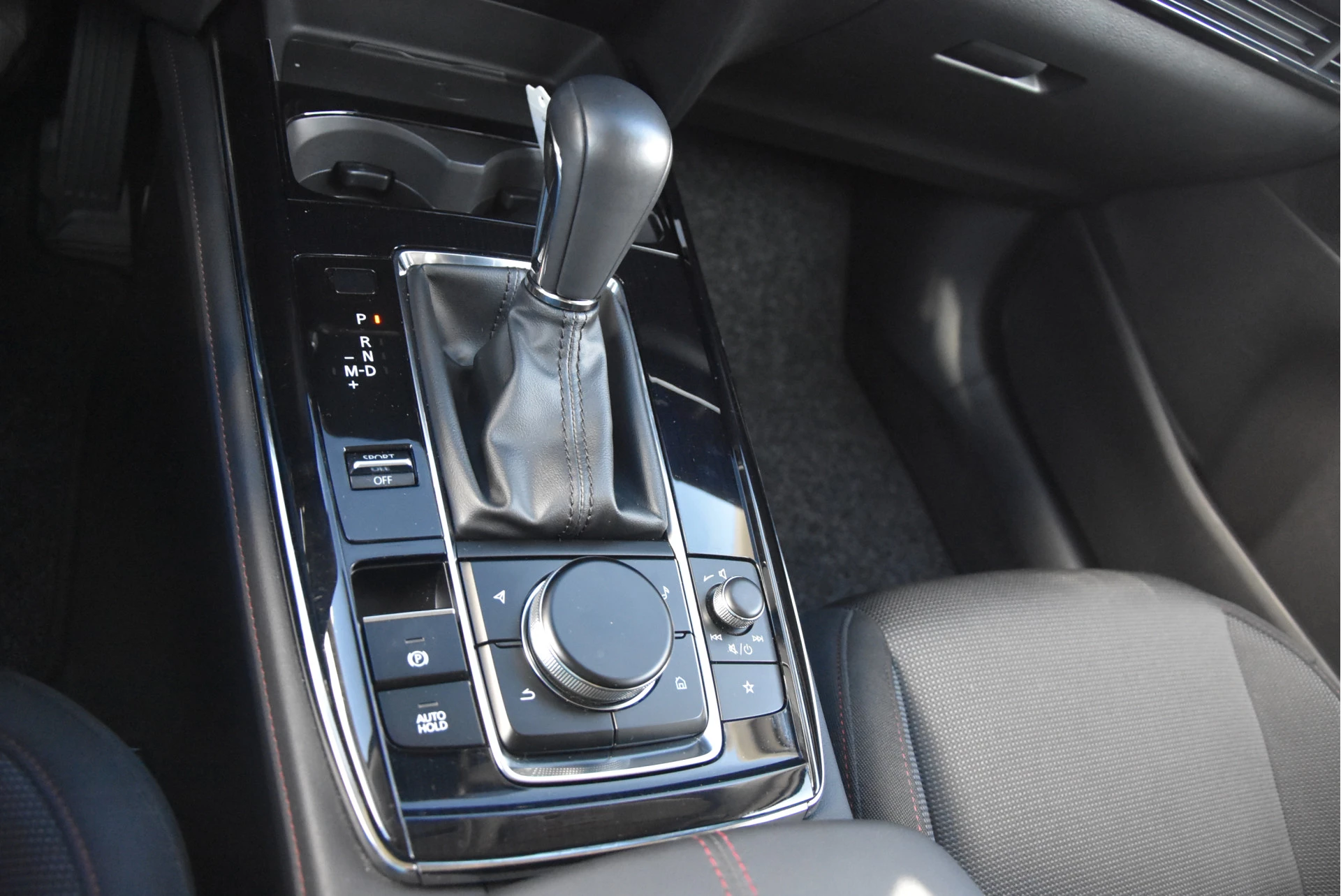 Mazda CX-30 2024 - 2.0 e-SkyActiv-G Homura | Trekhaak | M-Hybrid afbeelding 16