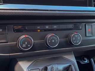 Volkswagen Transporter 2019 - 2.0 TDI 150PK DSG Dubbele Cabine image 13