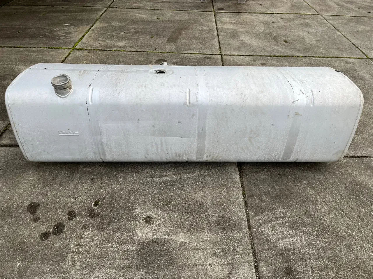 DAF - Brandstoftank Diesel 850L L:228 B:67 H:62 image 1