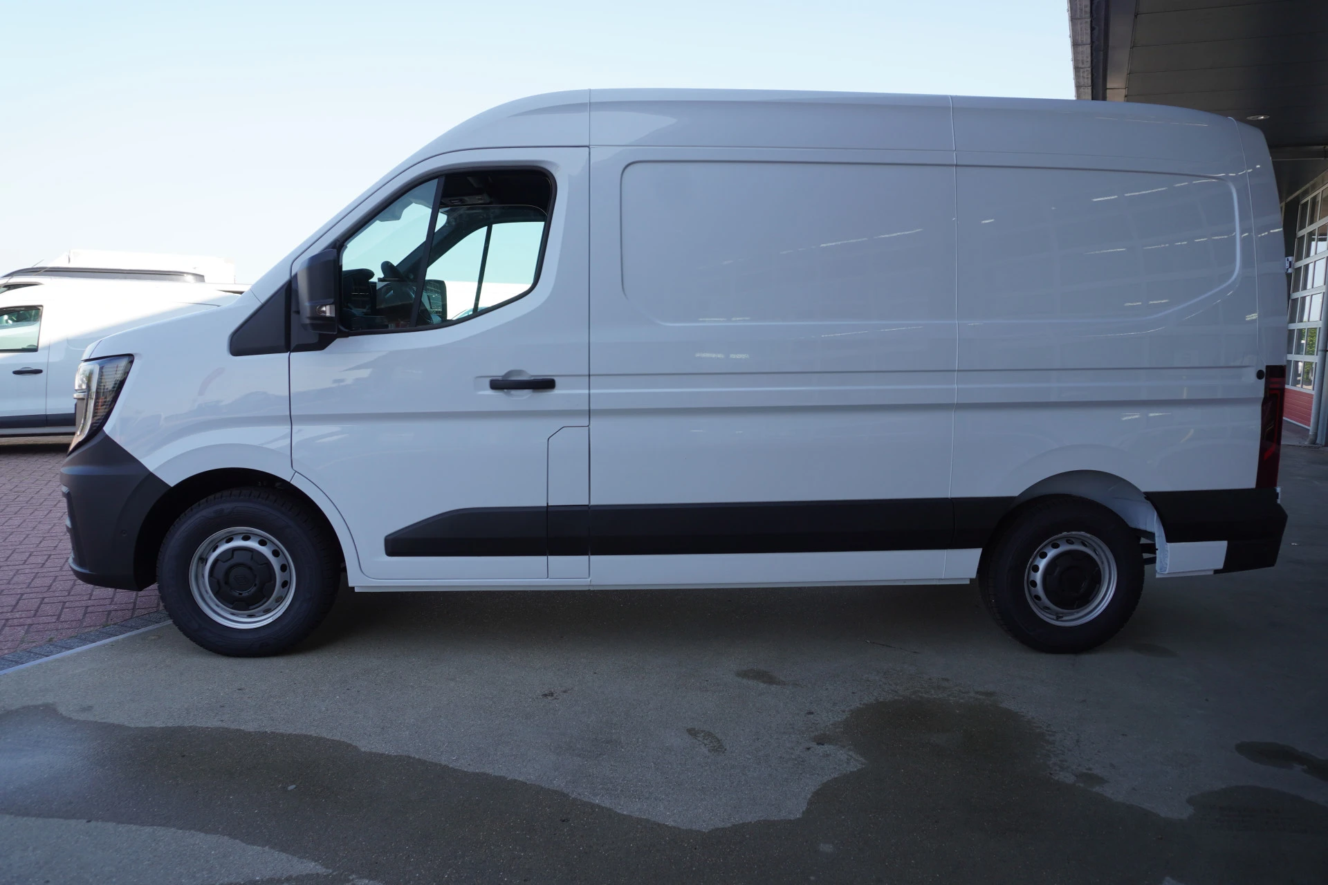 Renault Master 2026 - E-Tech T35 L2H2 Advance long range 87 kWh 143PK Automaat immagine 8